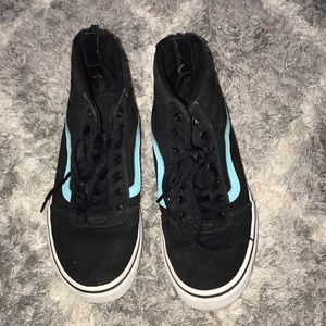 Black vans